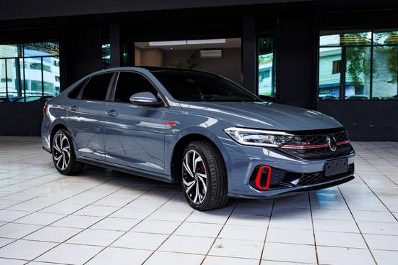 VOLKSWAGEN JETTA 2.0 350 TSI GASOLINA GLI DSG